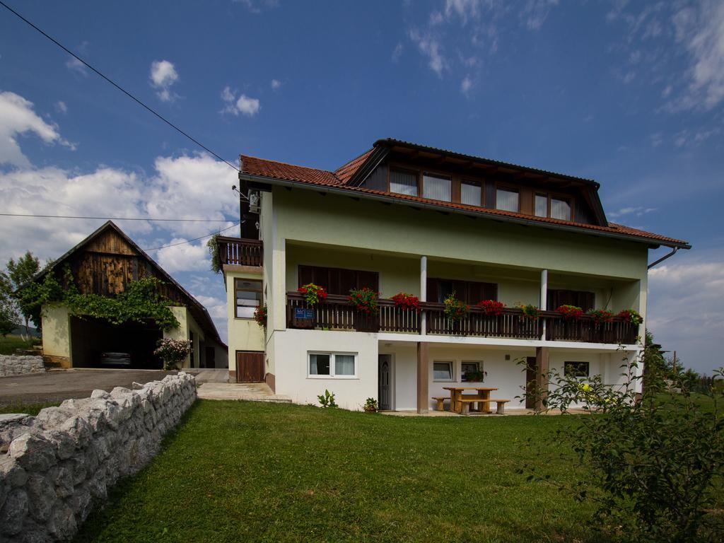 Hotel House Josipa Rakovica Exterior foto